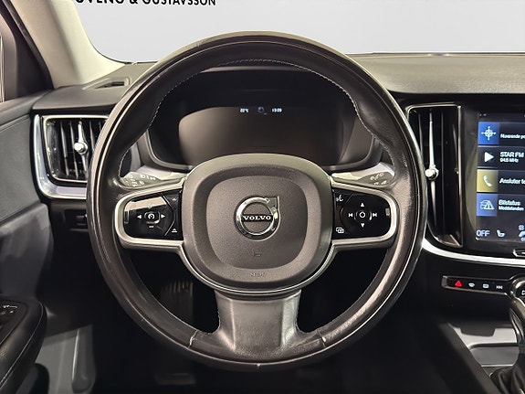 Volvo V60 14 of 22