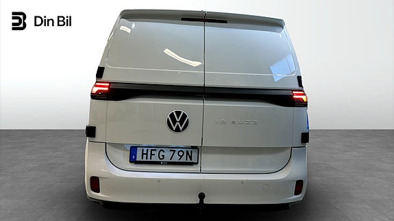 Volkswagen ID. Buzz 5 of 18