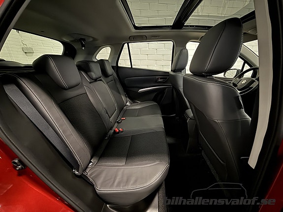 Suzuki S-Cross 7 of 11