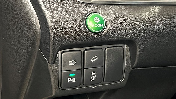 Honda CR-V 16 of 18