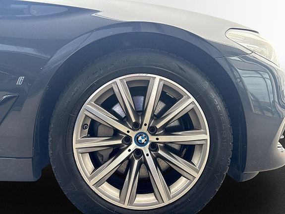 BMW 530e 6 of 15
