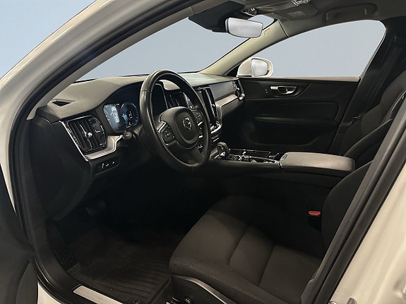 Volvo V60 7 of 20