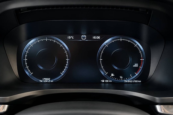 Volvo V60 14 of 15