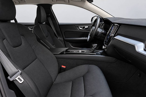 Volvo V60 13 of 15
