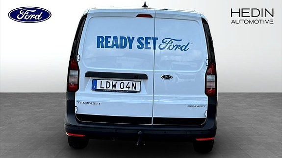 Ford Transit Connect 7 of 9