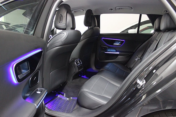 Mercedes-Benz C300 e 6 of 8
