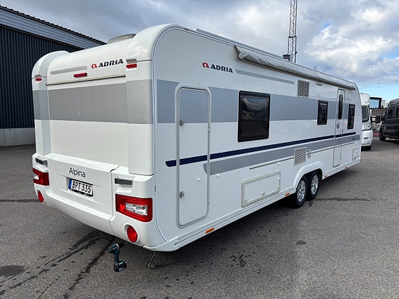 Adria Alpina 743 UX Barnkammarvagn - Alde - Våningssängar - Rymlig - Dusch! 3 of 22