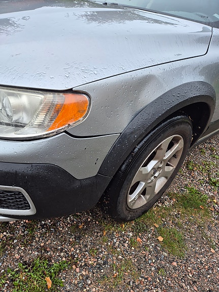 Volvo XC70 7 of 7