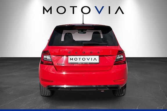 Skoda Fabia 4 of 15