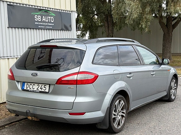 Ford Mondeo 3 of 10
