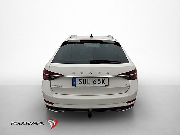 Skoda Superb 7 of 30