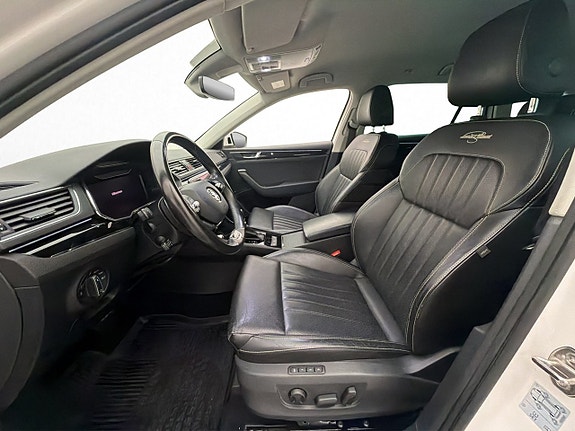 Skoda Superb 12 of 30