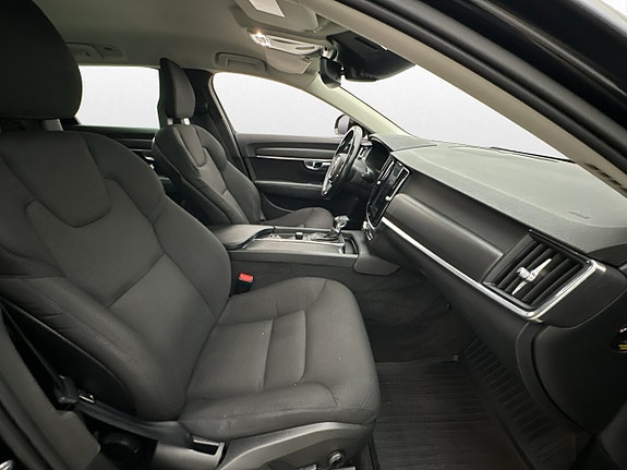 Volvo V90 30 of 30