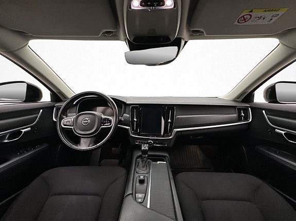 Volvo V90 13 of 30