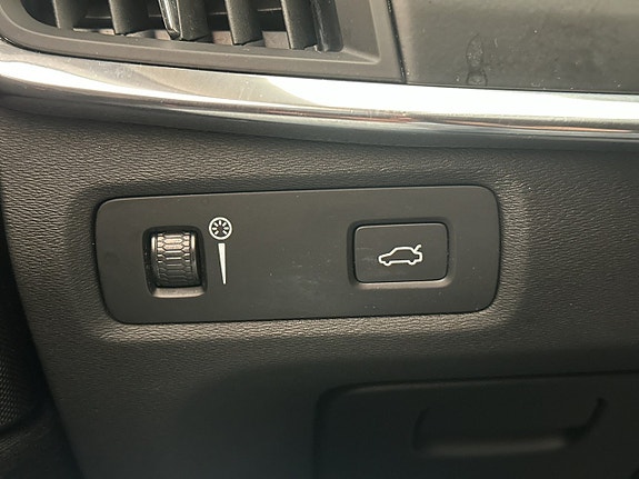 Volvo V90 15 of 30