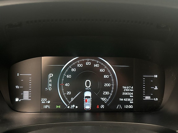 Volvo V90 18 of 30