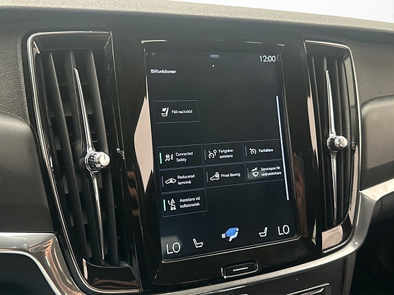 Volvo V90 25 of 30