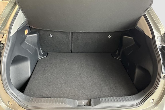 Toyota Yaris Cross 11 of 12