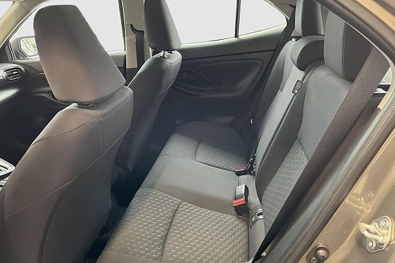 Toyota Yaris Cross 8 of 12