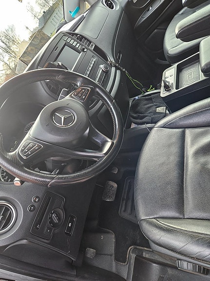 Mercedes-Benz Vito 119 9 of 11