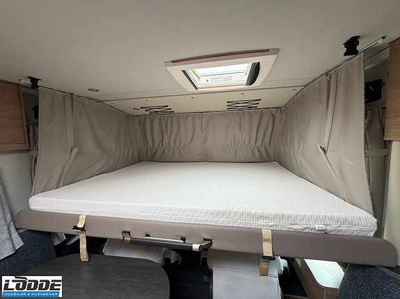 Weinsberg CaraCore 700 MEG 7 of 16