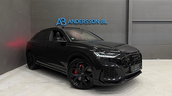 Audi RS Q8 2 of 30