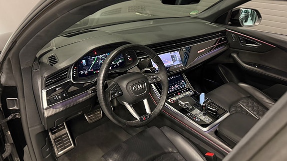 Audi RS Q8 14 of 30