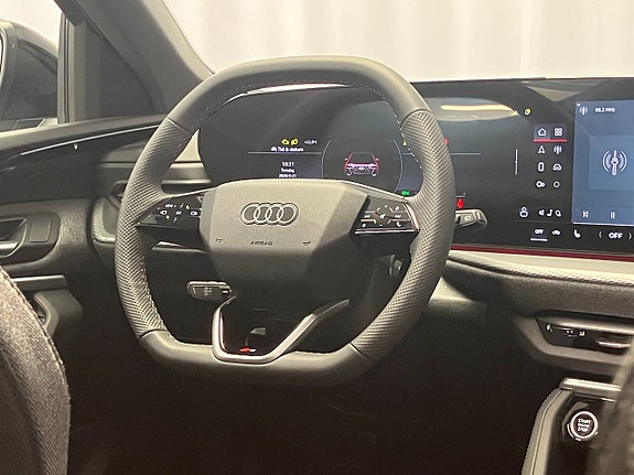 Audi Q5 12 of 15