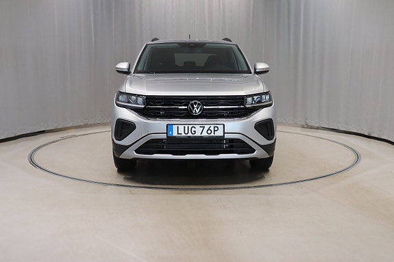 Volkswagen T-Cross 2 of 10