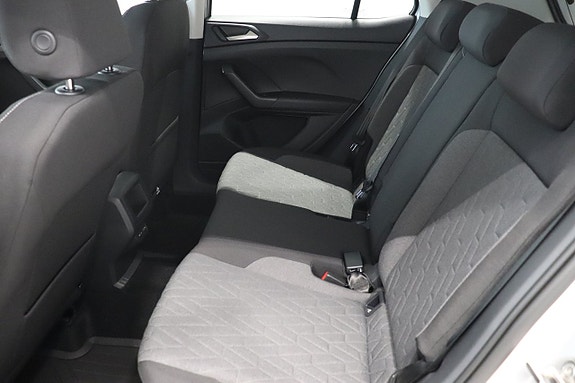 Volkswagen T-Cross 8 of 10