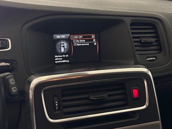 Volvo V60 23 of 27