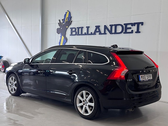 Volvo V60 4 of 27