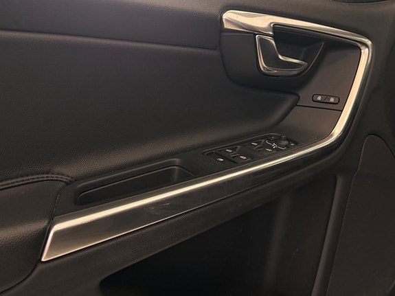 Volvo V60 27 of 27