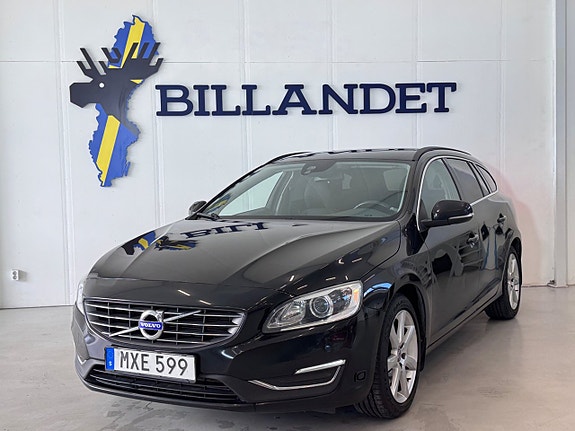 Volvo V60 2 of 27