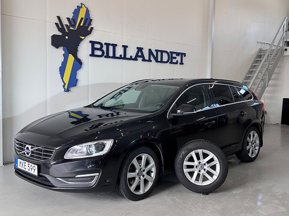 Volvo V60 11 of 27
