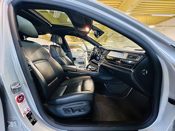 BMW 740d 13 of 27
