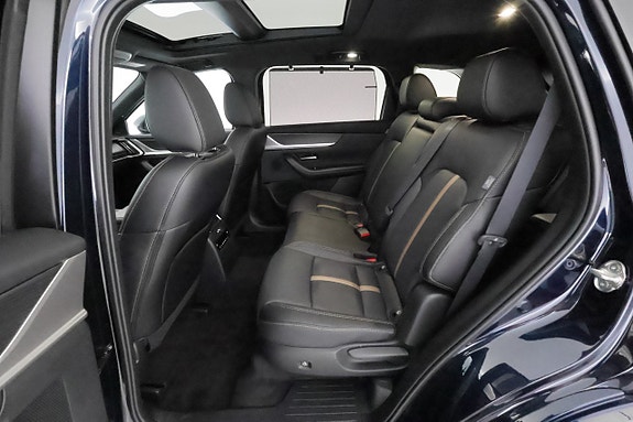 Mazda CX-80 13 of 30