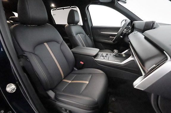 Mazda CX-80 16 of 30