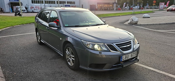 Saab 9-3 2 of 7