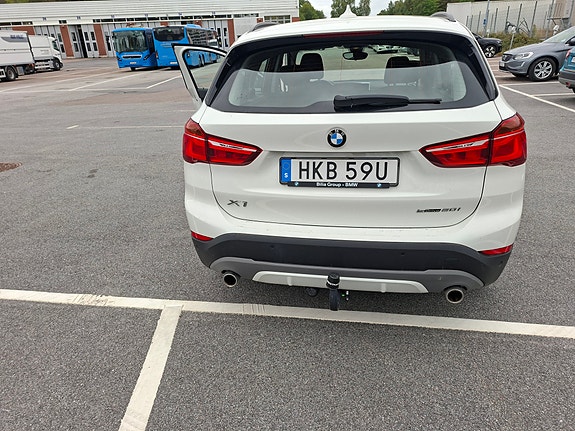 BMW X1 3 of 7