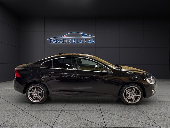 Volvo S60 6 of 30