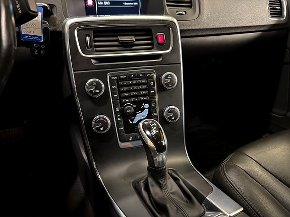 Volvo S60 29 of 30