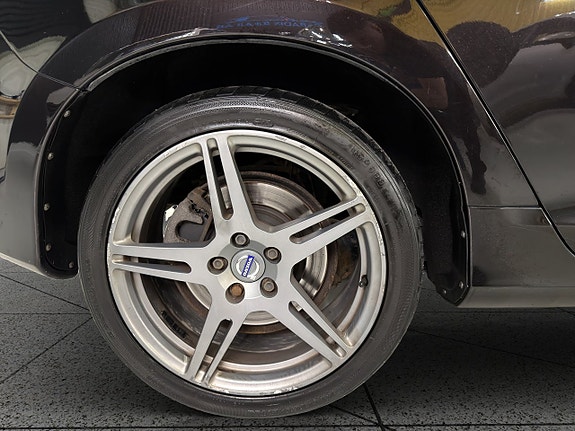 Volvo S60 15 of 30