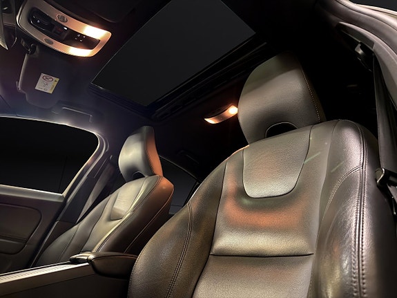 Volvo S60 30 of 30