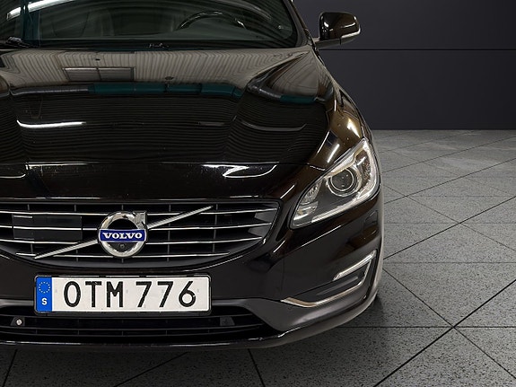 Volvo S60 9 of 30