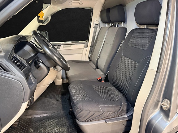 Volkswagen Transporter 16 of 22
