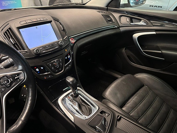 Opel Insignia Country Tourer 18 of 26