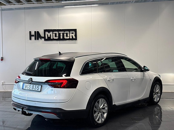 Opel Insignia Country Tourer 7 of 26