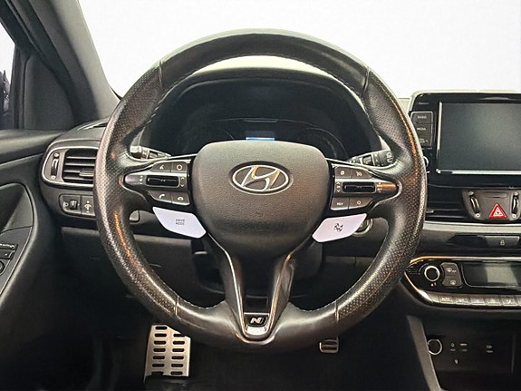 Hyundai i30 10 of 30