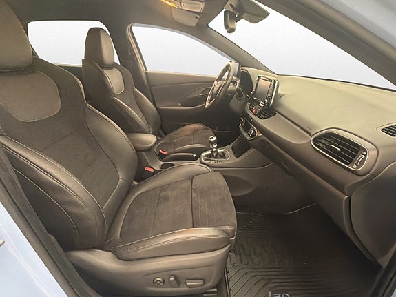 Hyundai i30 11 of 30